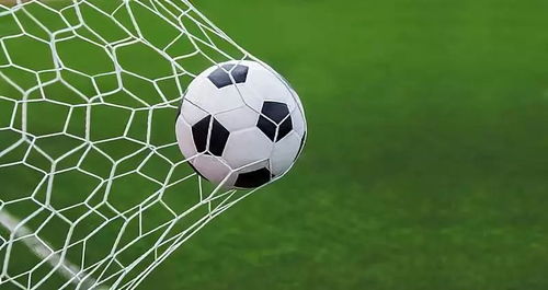 英超：曼城队3-2逆转富勒姆队 距榜首还差1分